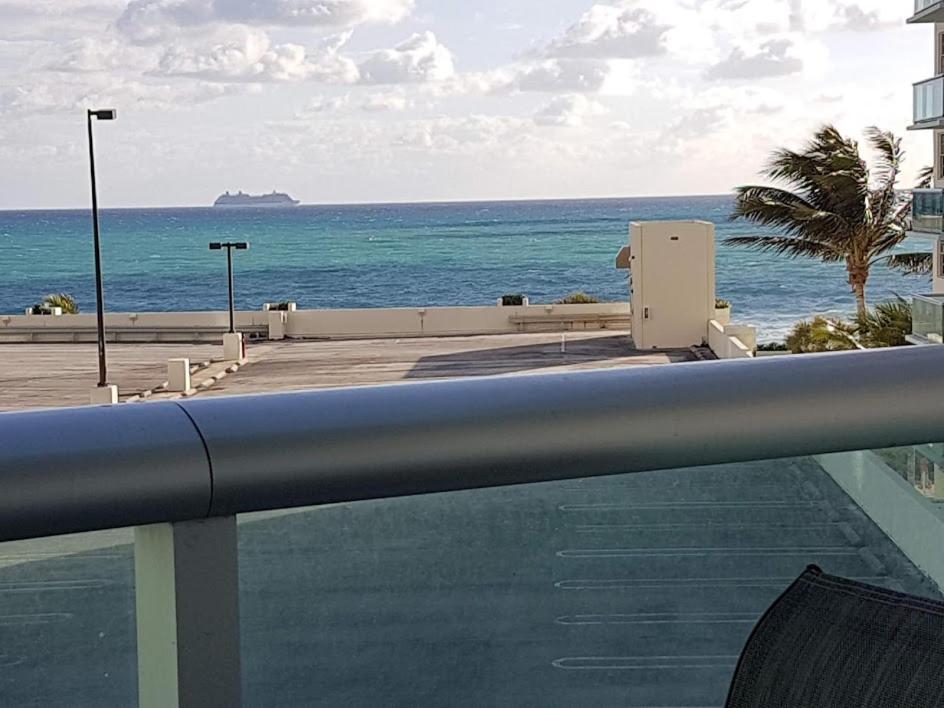 Tides Apt On Hollywood Beach Экстерьер фото